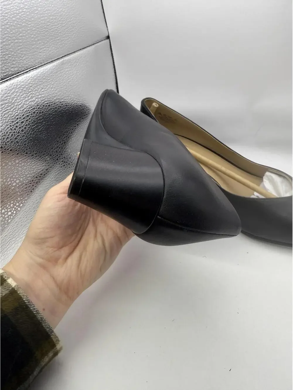 Naturalizer Black Leather Women's Pumps Size 8.5 W NWOT